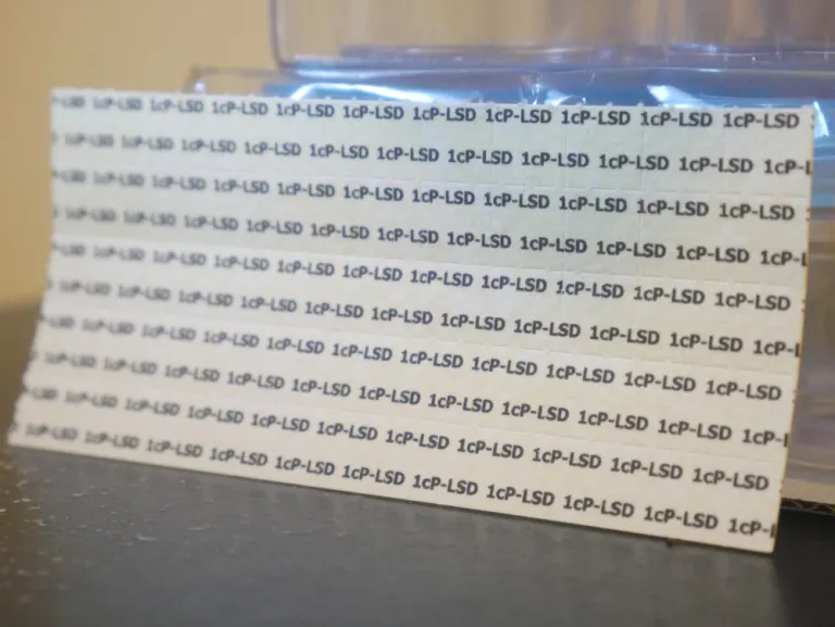 Buy 1B-LSD Blotters 1CP-LSD blotter
