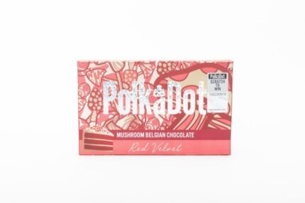 red-velvet-chocolate-bar-mymushroomfriends-630x420-1.jpg PolkaDot Red Velvet Chocolate Bar